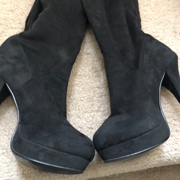 Kardashian Kollection boots - Picture 2 of 4